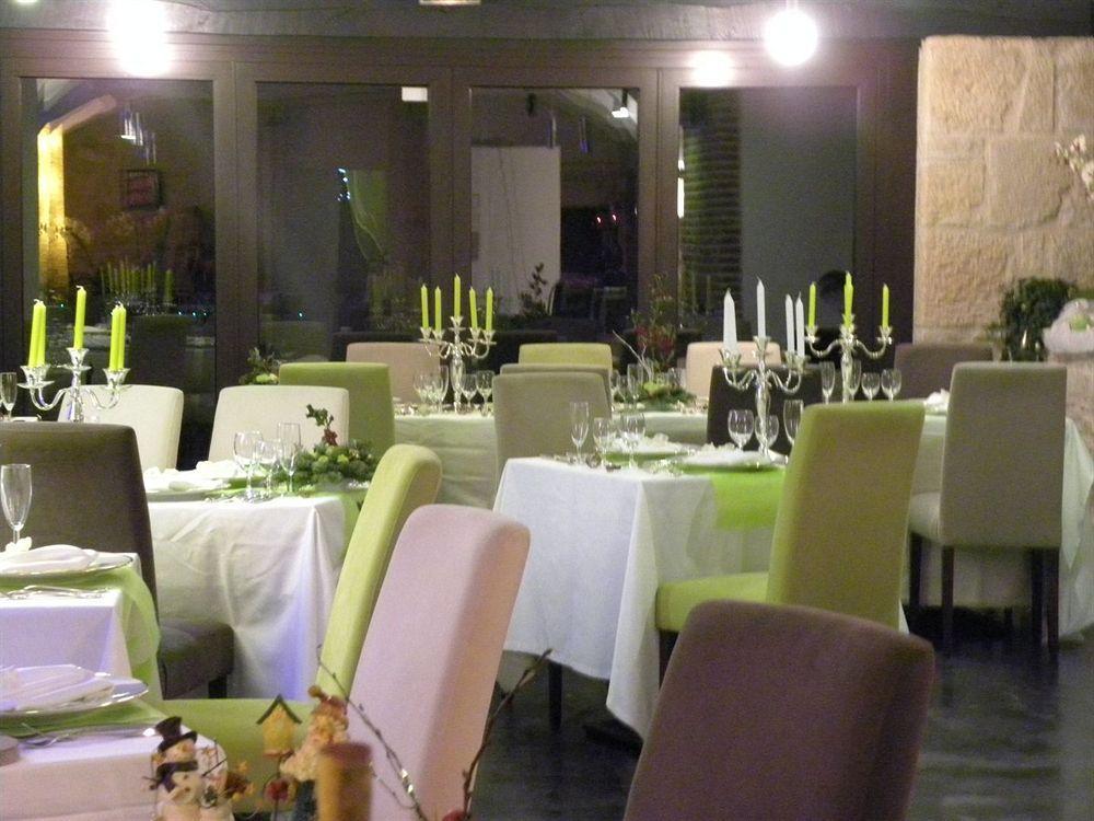Hotel La Bastie D'urfe