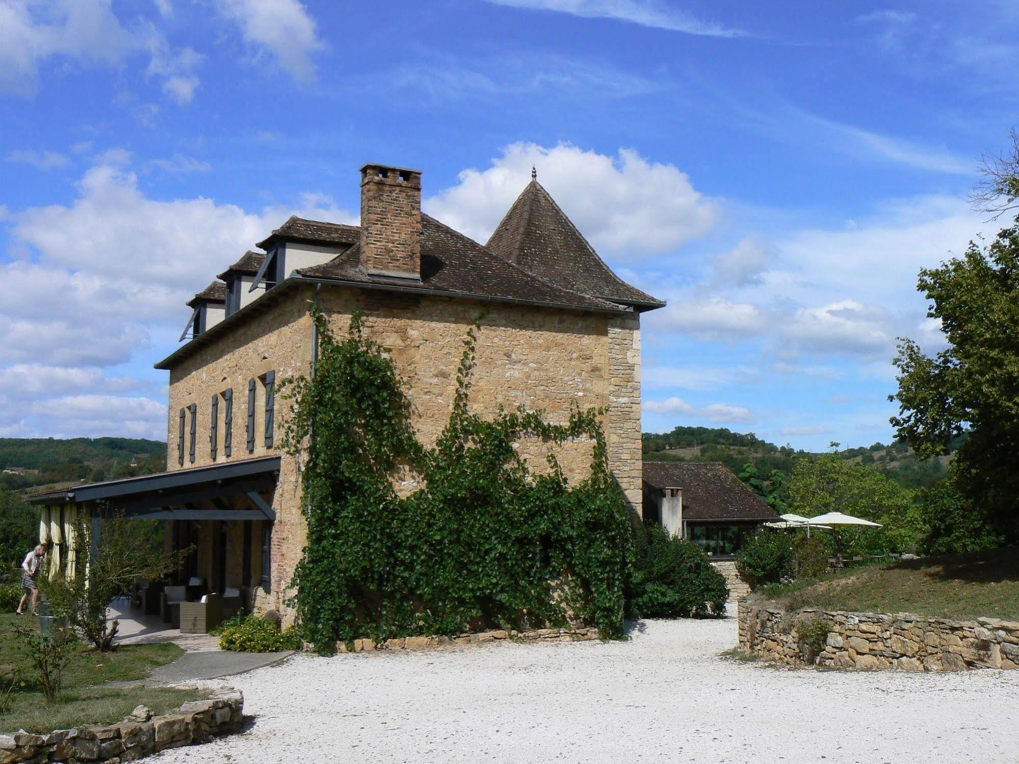 Hotel La Bastie D'urfe